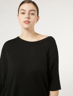 Asymmetrischer Pullover aus Wolle