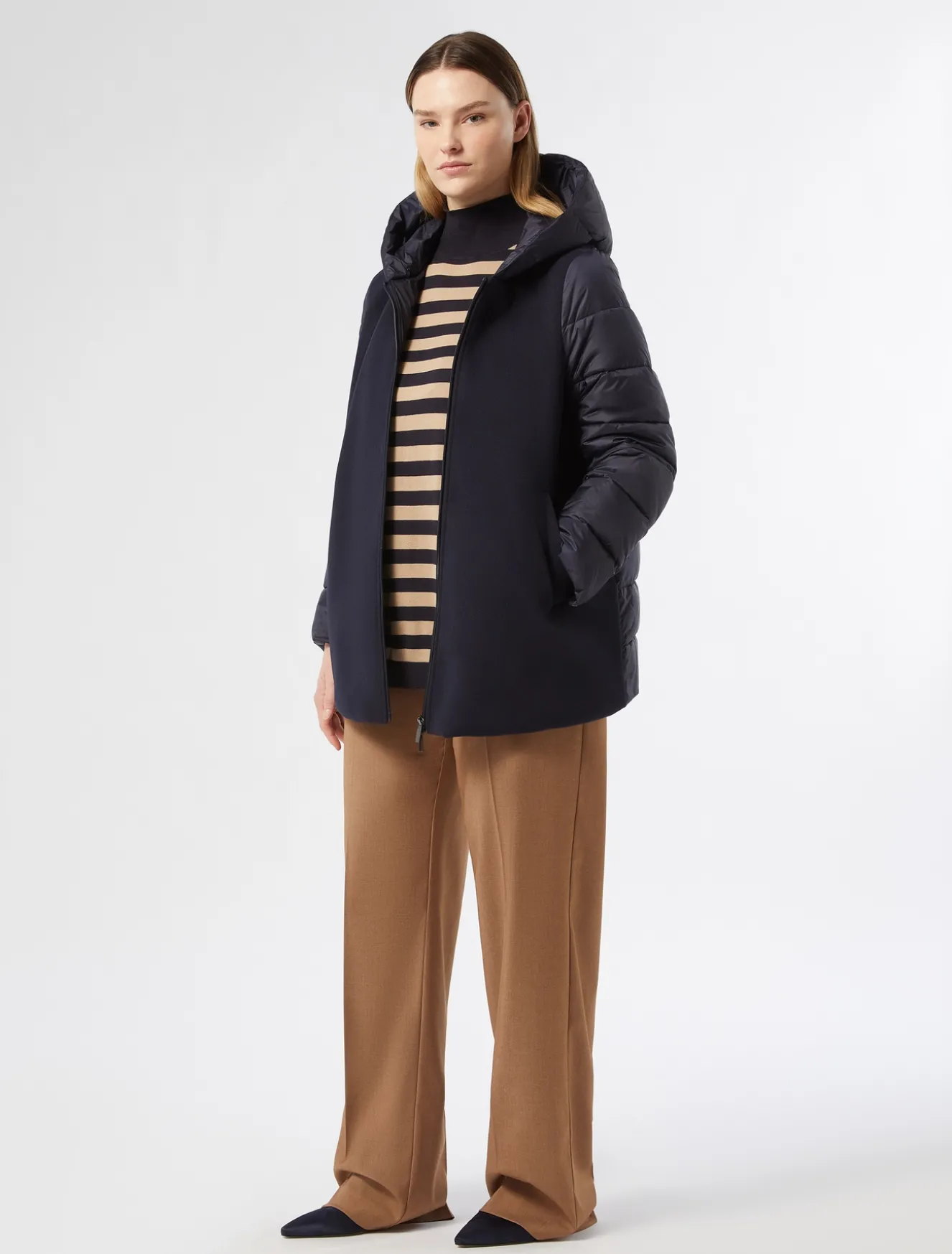 Aus wasserabweisendem Nylon-Canvas, Polsterung aus Jersey-Gewebe