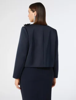 Bestickte Jacke aus Duchesse