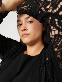 Cardigan aus Strick mit Stickerei