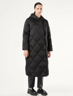 Daunenjacke aus Satin