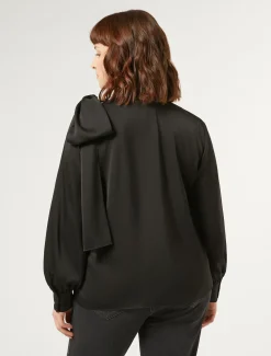 Hemdbluse aus Funktionsgewebe