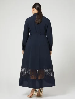 Hemdblusenkleid aus Crêpe mit Stickerei