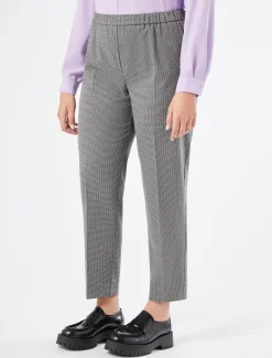 Hose aus garngefärbtem Gewebe