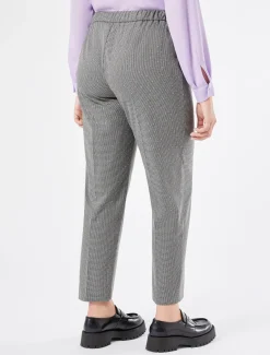 Hose aus garngefärbtem Gewebe