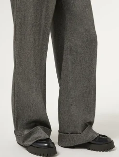 Hose aus garngefärbtem Gewebe und Viskose