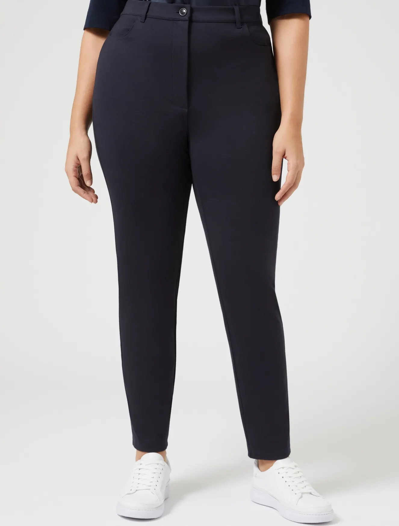 Hose aus Punto Milano