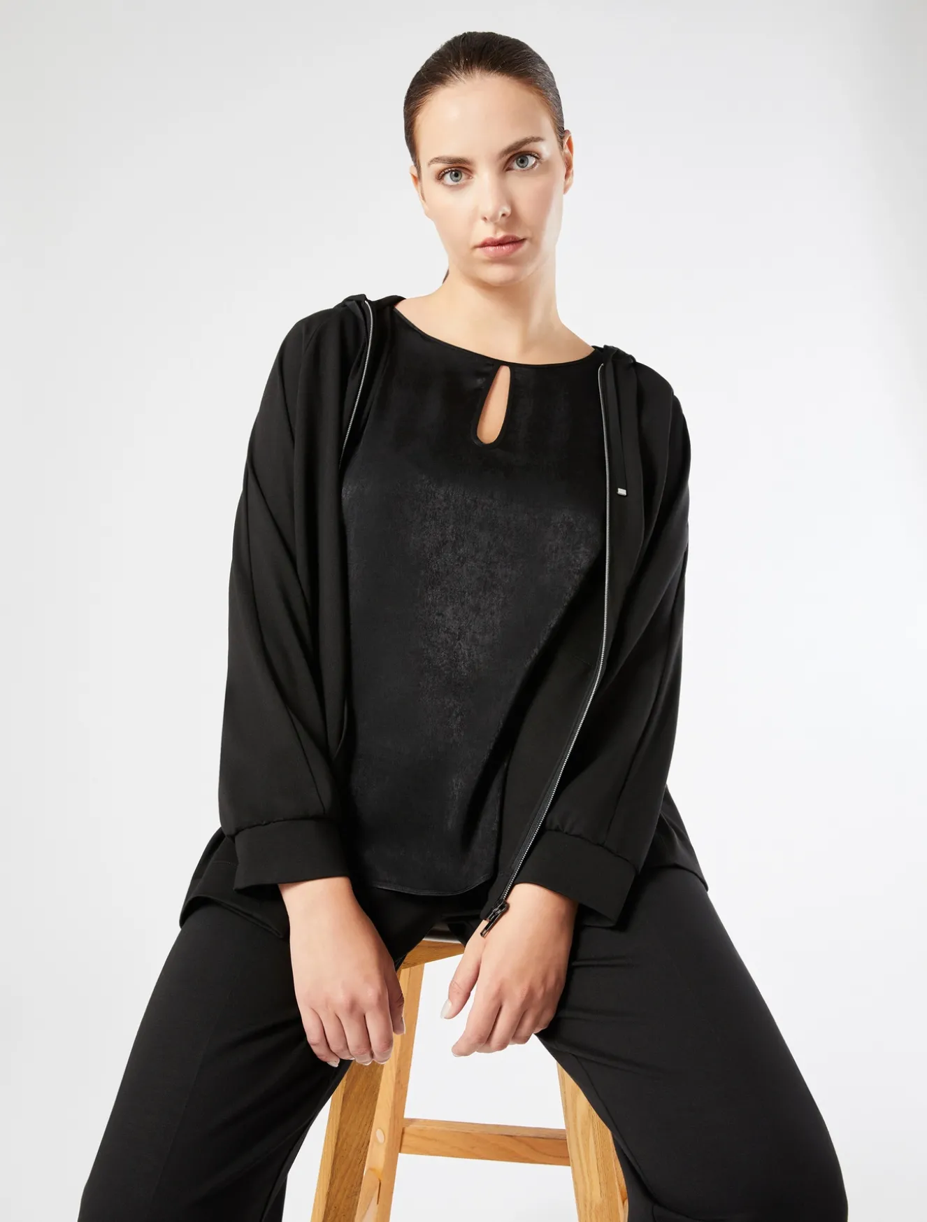 Hose aus Punto Milano Jersey