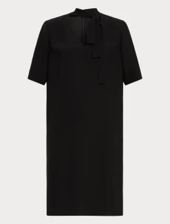 Kleid aus Crêpe-Envers-Satin