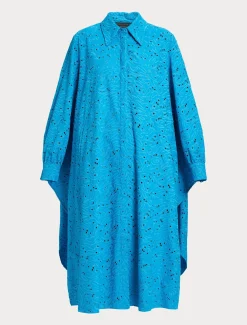 Kleid aus Popeline mit Lochstickerei