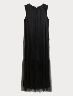 Kleid aus Tüll mit Stickerei