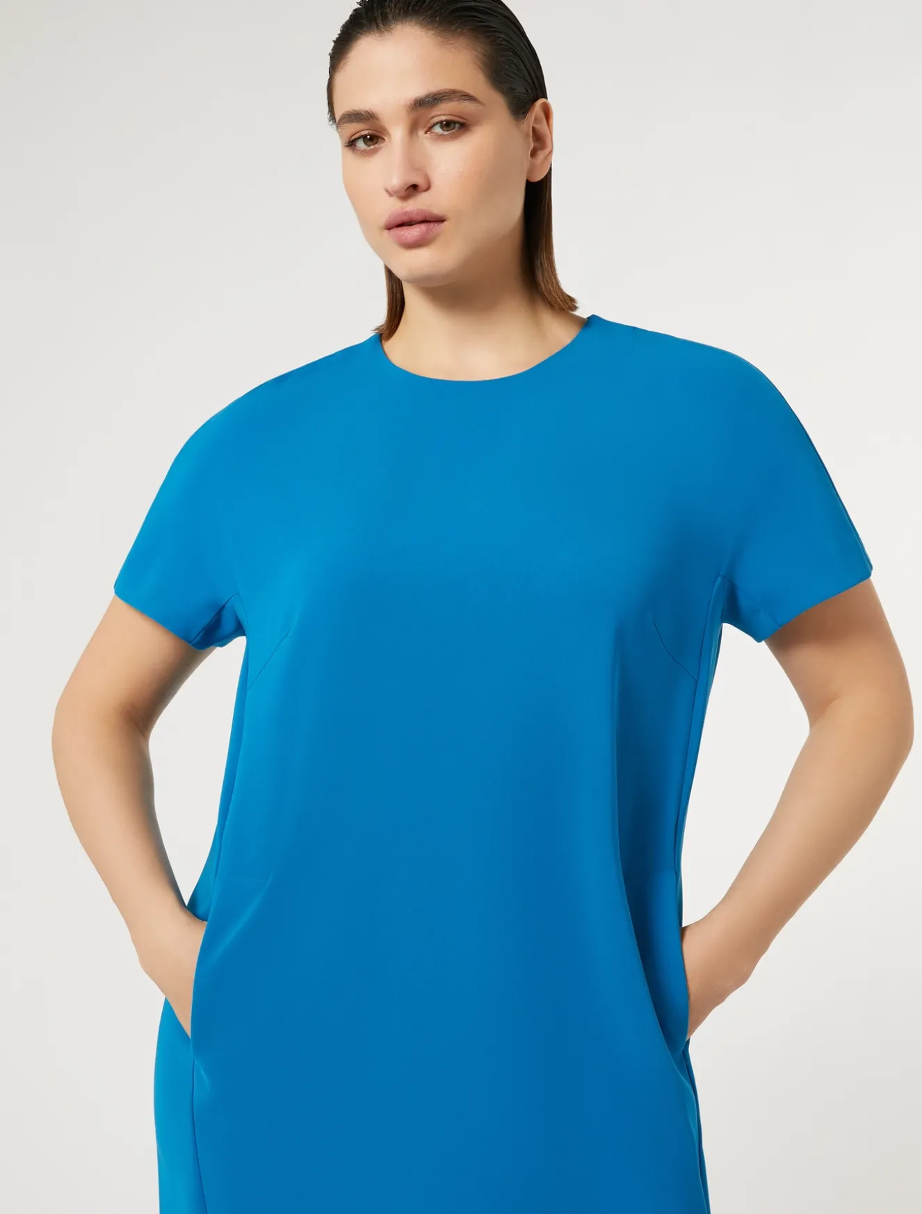 Kleid aus Triacetat-Cady