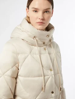 Lange Daunenjacke aus wasserabweisendem Satin