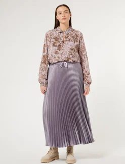 Langer Plisseerock aus Satin