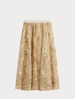 Langer Rock aus Tüll