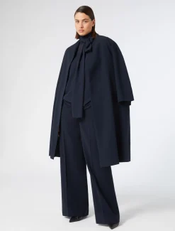 Leichter Mantel aus Cady