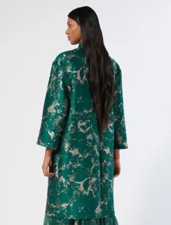 Leichter Mantel aus Jacquard