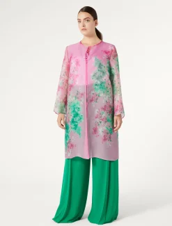 Leichter Mantel aus Seidenorganza