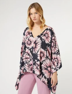 Poncho aus bedrucktem Satin