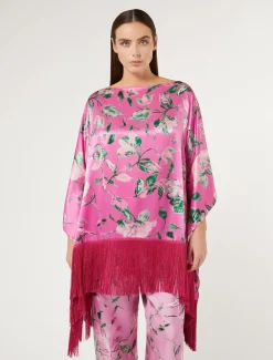 Poncho aus Seidensatin