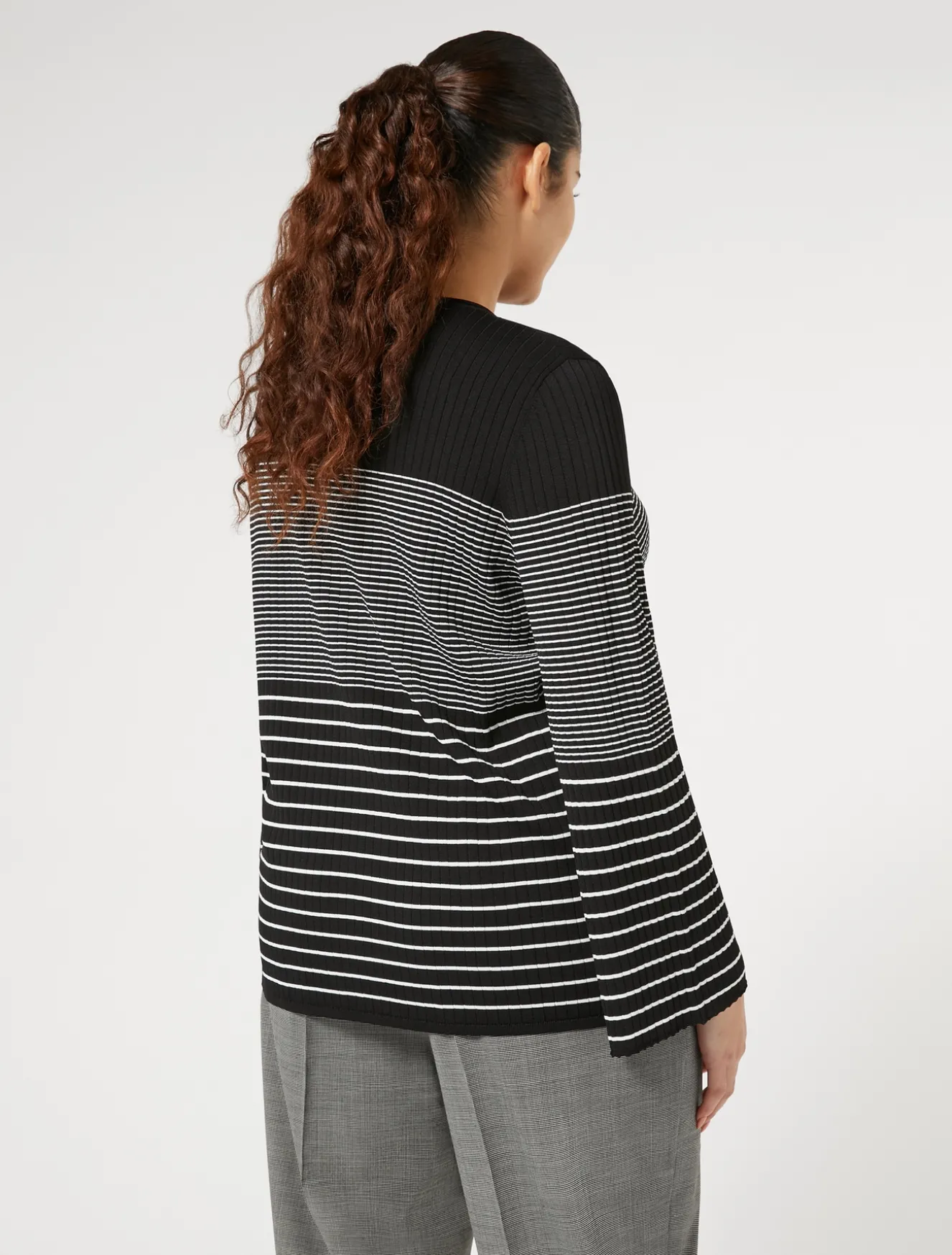 Pullover aus Viskose mit Stretchanteil