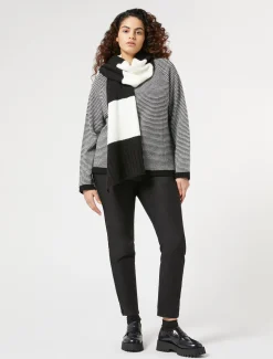 Pullover aus Viskosemischgarn