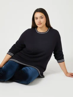 Pullover aus Wolle und Lurex