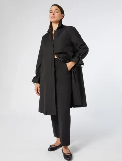 Regenmantel aus wasserabweisendem Mikrotwill