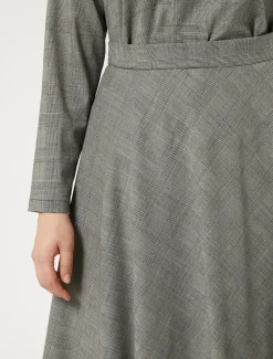 Rock aus Woll-Foulé