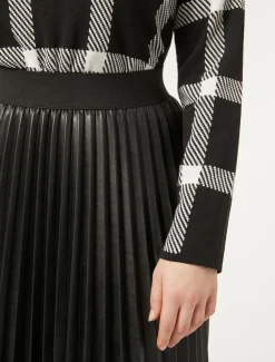 Rock mit Plisseefalten