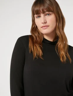 Rollkragenpullover aus weichem Stretch-Viskose-Jersey