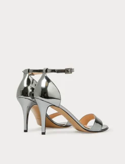 Sandalen in Spiegel-Optik