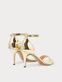 Sandalen in Spiegel-Optik