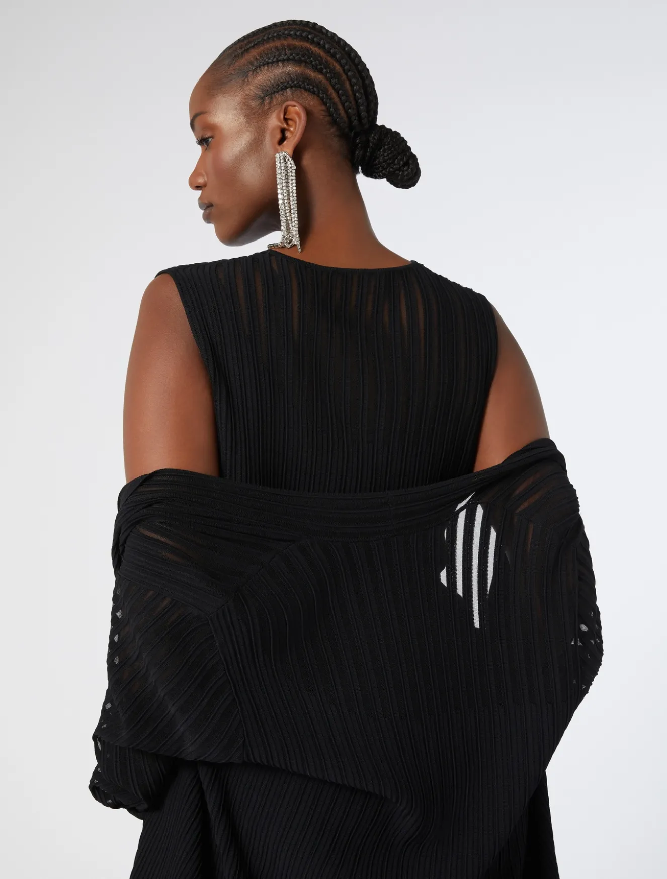 Strickjacke und Top aus Viskose