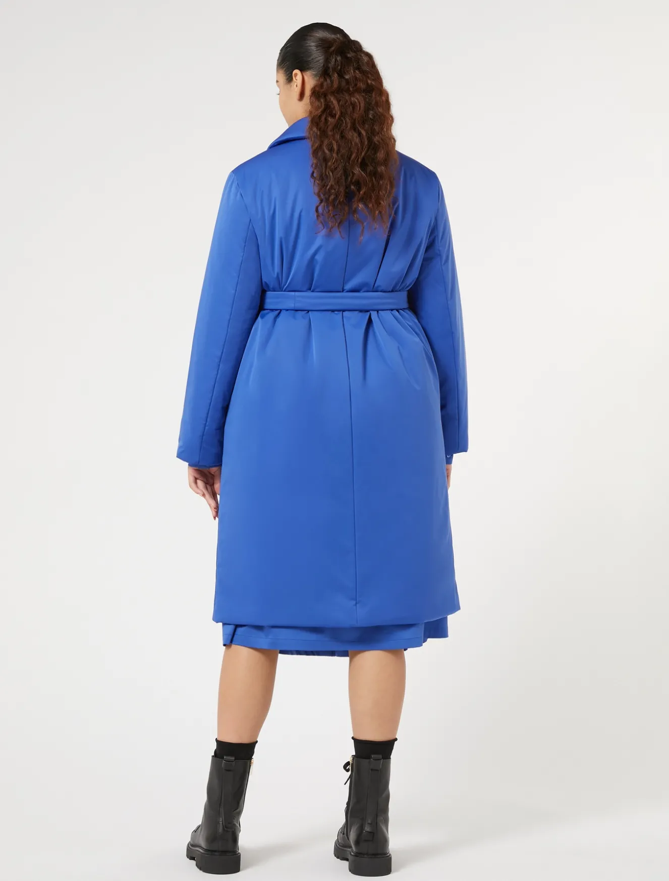 Wattierter Mantel aus wasserabweisendem Satin